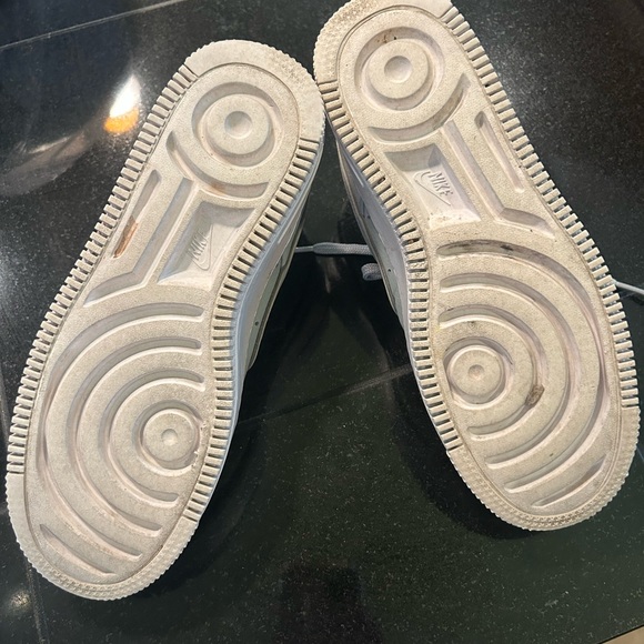 Nike Airforce One - Picture 3 of 3